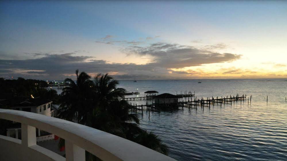Sands Villas San Pedro  Kültér fotó